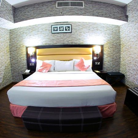 Rafee Hotel Dubai Esterno foto
