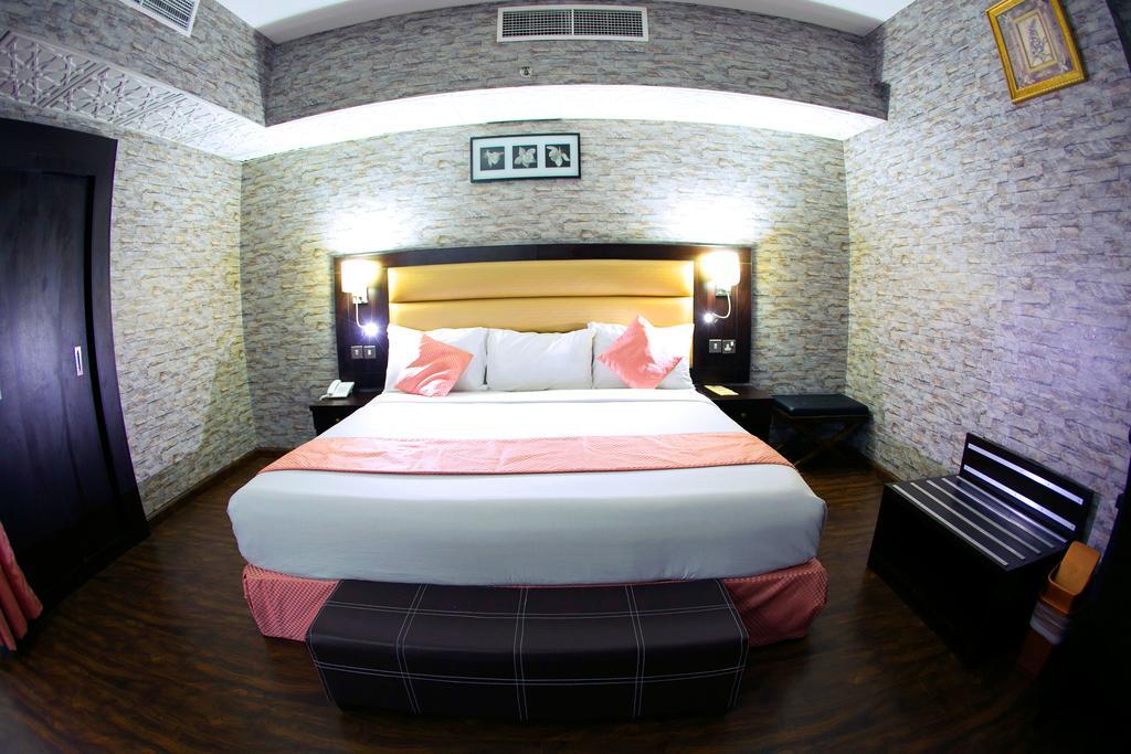 Rafee Hotel Dubai Esterno foto